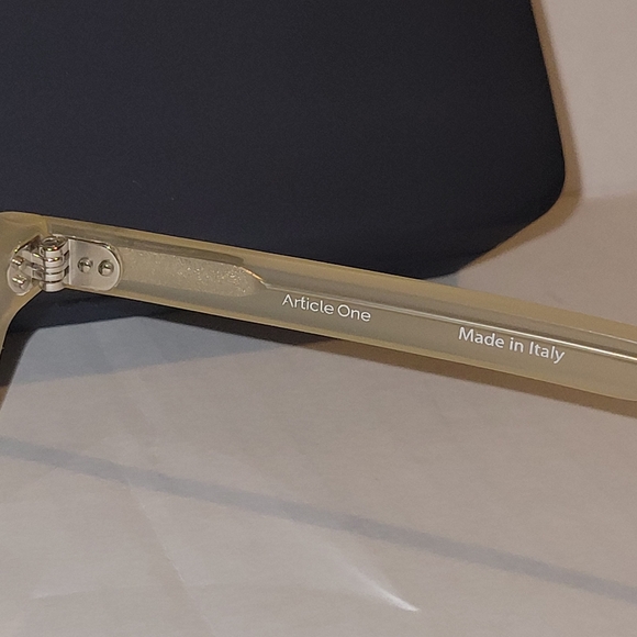 Article One Sun Sun 02 Sunglasses - Picture 8 of 11